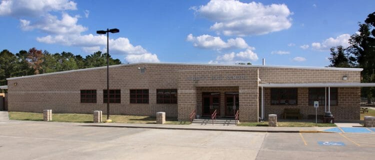 leggett-exterior permanent modular construction Leggett ISD, High School