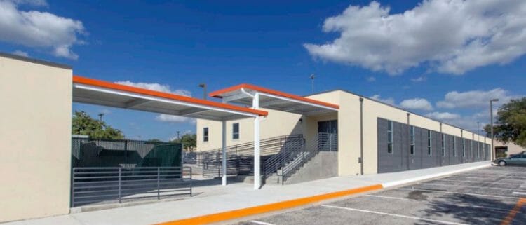 Univ-Dallas-1 Permanent modular building UNT Dallas